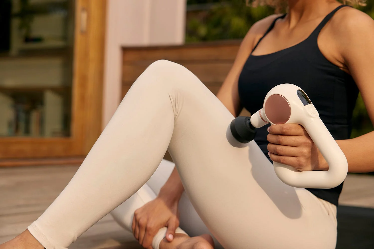 Therabody Theragun Sense Massage Gun, Smart Tech, FDA Registered, White - Certified Refurbished - Image 9