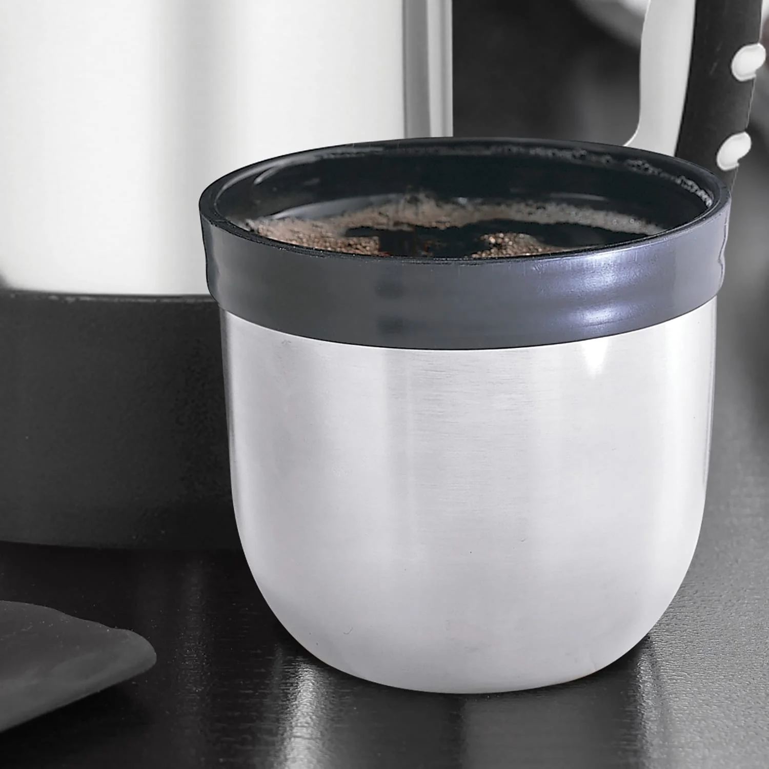 Thermos 1-Liter Stainless Steel Beverage Bottle - Image 4