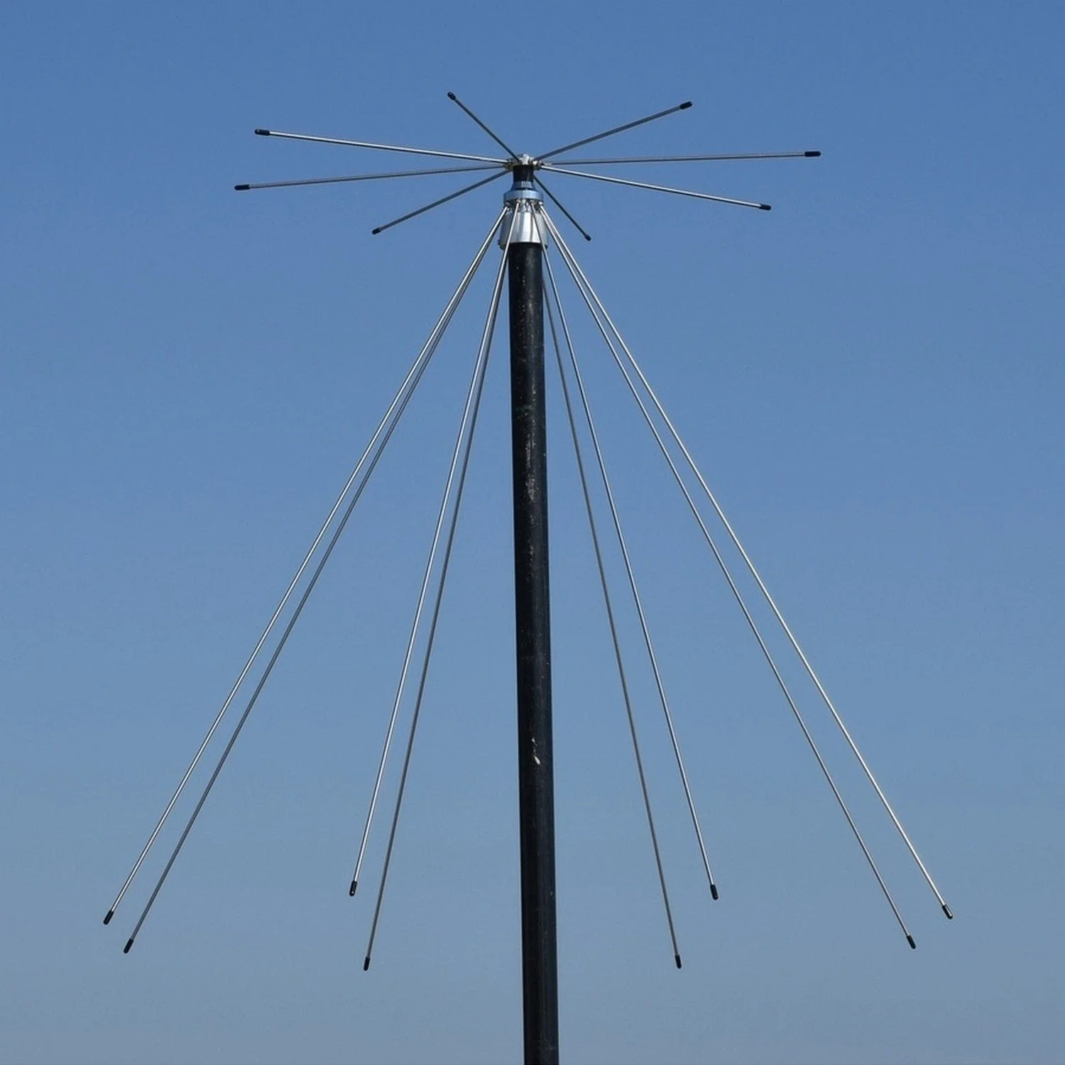 Tram 200-Watt Broad-Band Scanner 25 MHz to 1300 MHz Super Discone Stainless Steel Base Antenna - Image 4