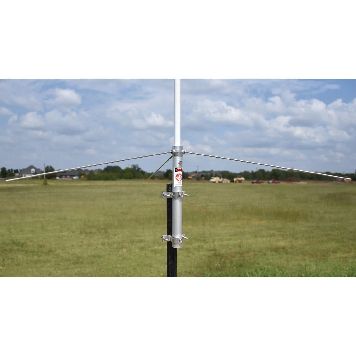 Tram 200-Watt Dual-Band 2-Section Fiberglass Base Antenna with 50-Ohm UHF SO-239 Connector, 8-Ft. 4-In. Tall, Silver - Image 2