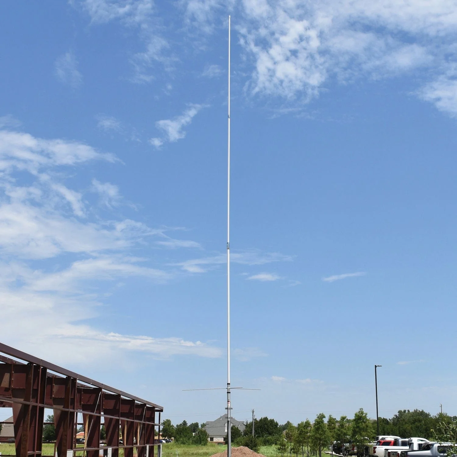 Tram 200-Watt Dual-Band 3-Section Fiberglass Base Antenna with 50-Ohm UHF SO-239 Connector, 17-Ft. Tall, White - Image 2