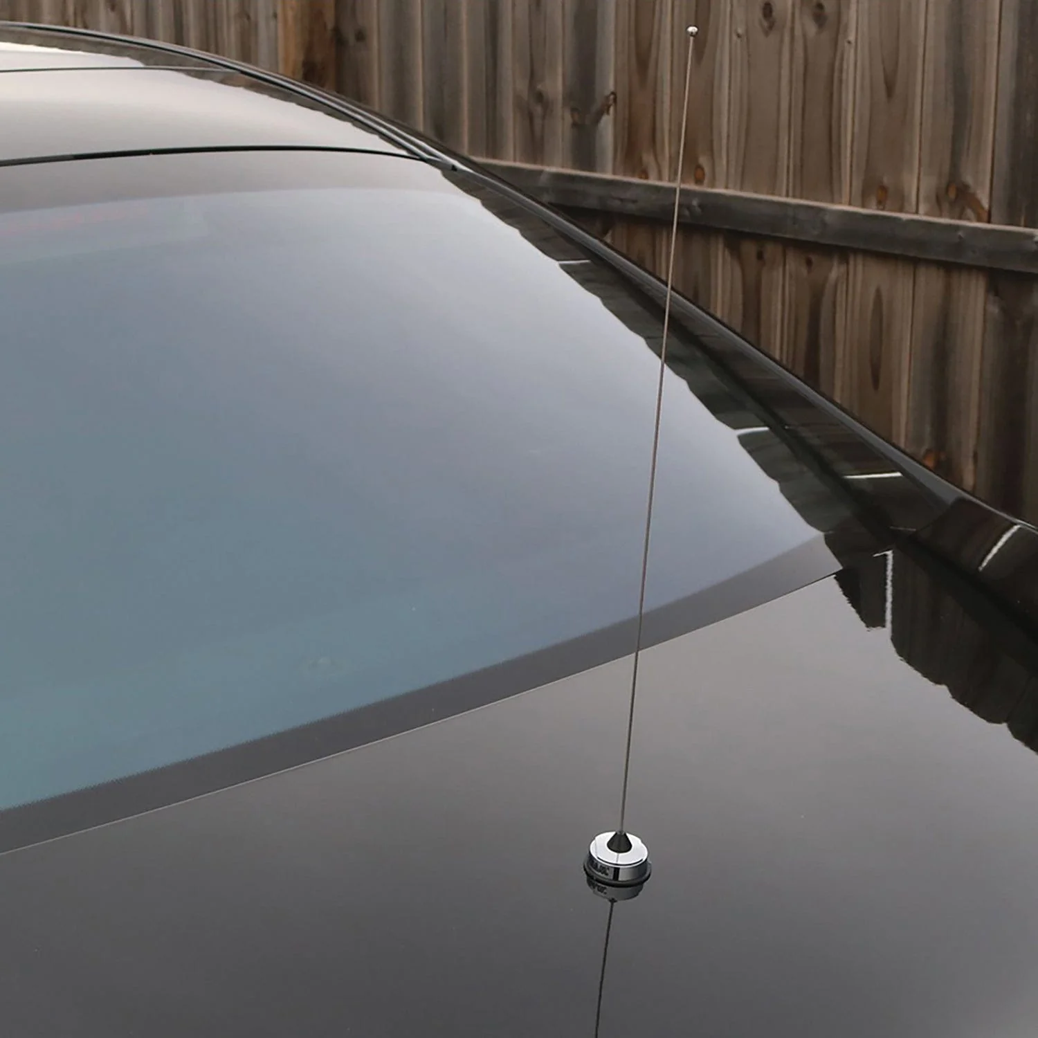 Tram 200-Watt Pretuned 150 MHz to 162 MHz Chrome-Nut-Type Quarter-Wave Antenna with NMO Mounting - Image 3