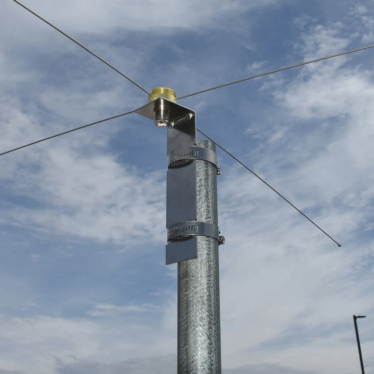 Tram NMO Mount to UHF-Female Connector Ground Plane Kit - Image 5