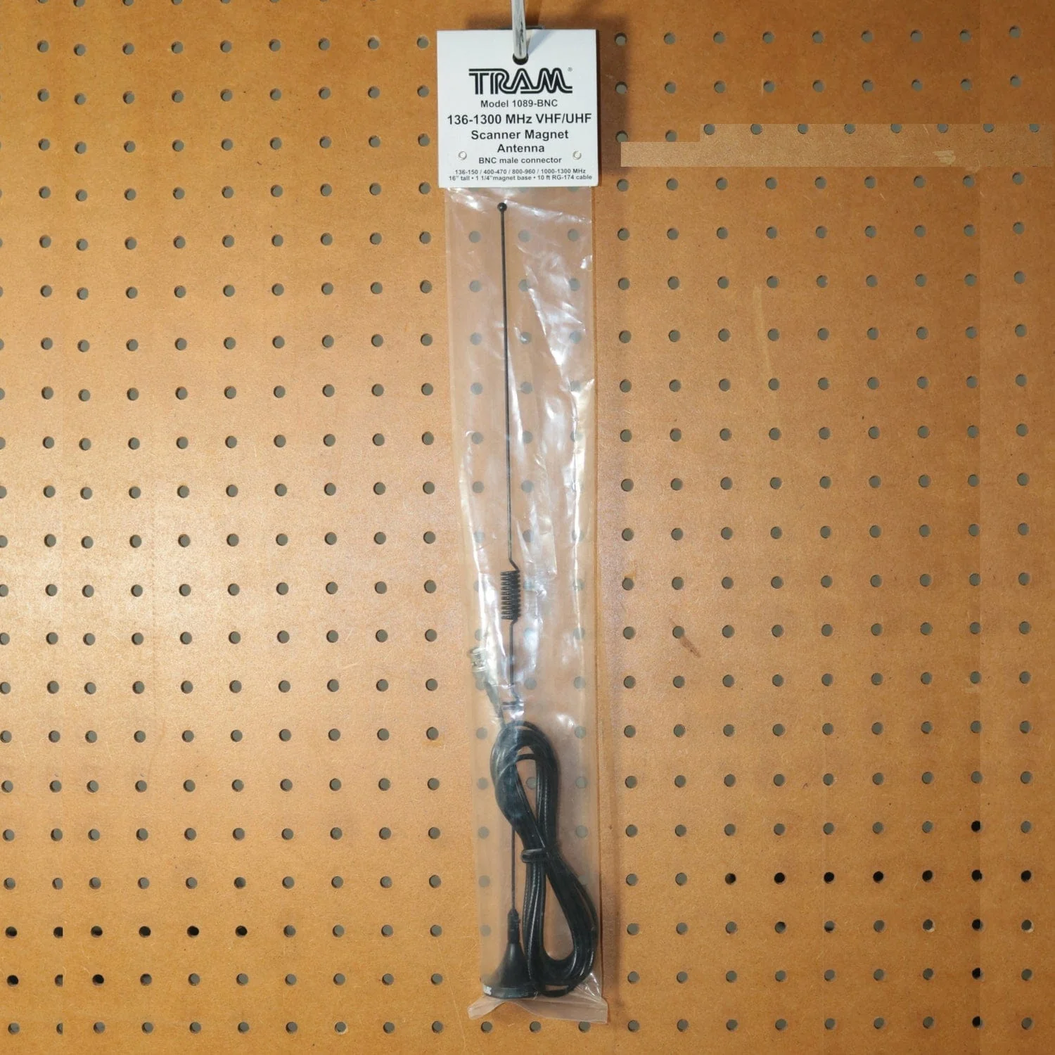 Tram Scanner Mini-Magnet Antenna VHF/UHF/800-MHz to 1300-MHz with SMA-Male Connector - Image 5
