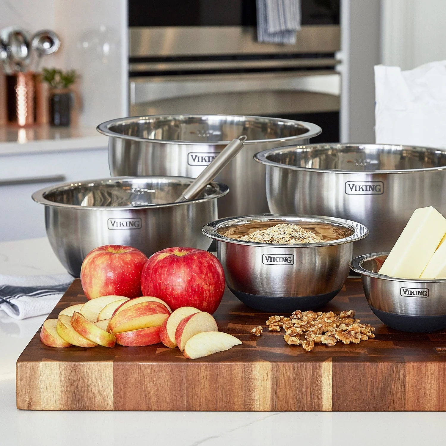Viking 10-pc Stainless Steel Mixing Bowl Set with Lids and Silicone Nonslip Base, Black - Image 2