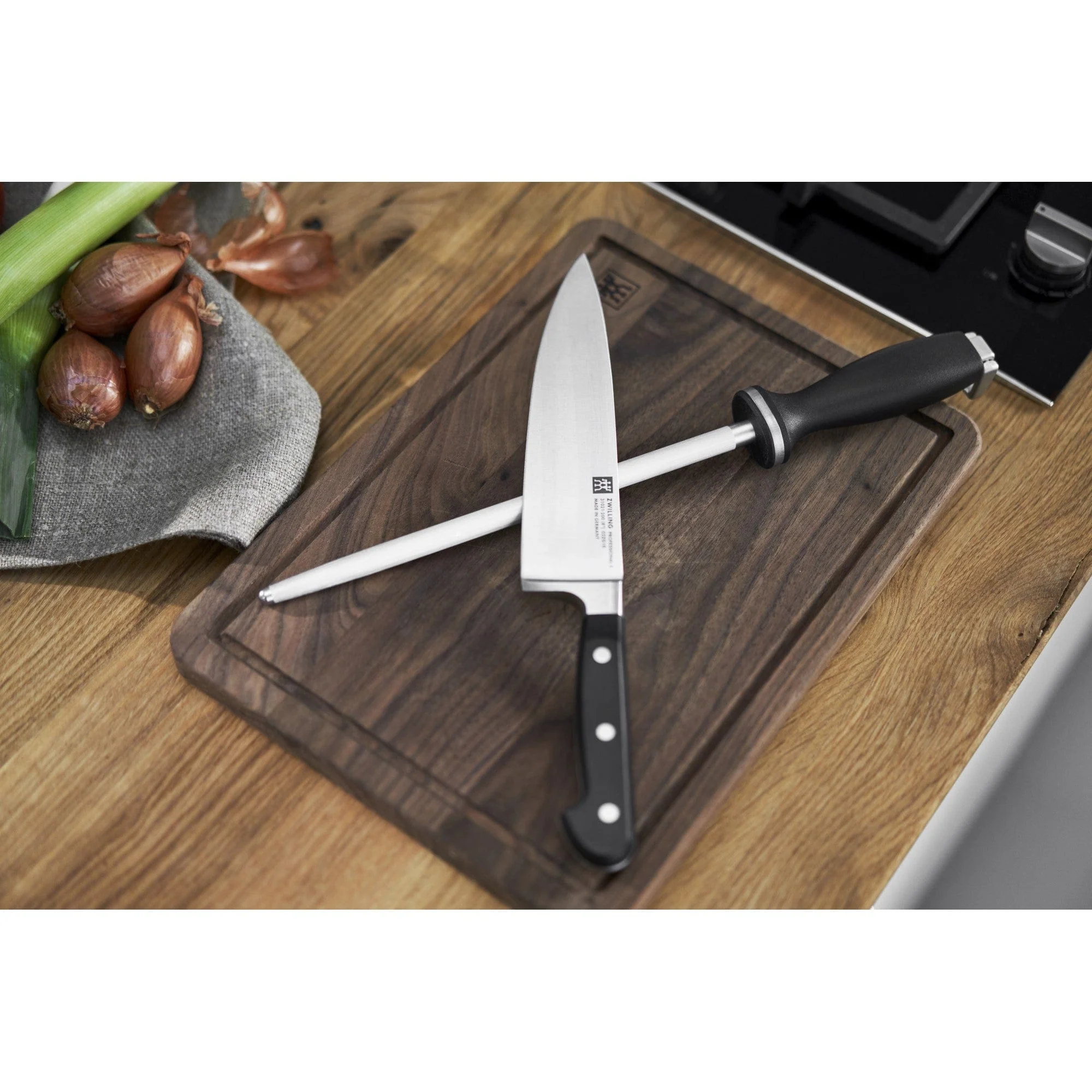 Zwilling 12-inch Sharpening Steel - Image 2