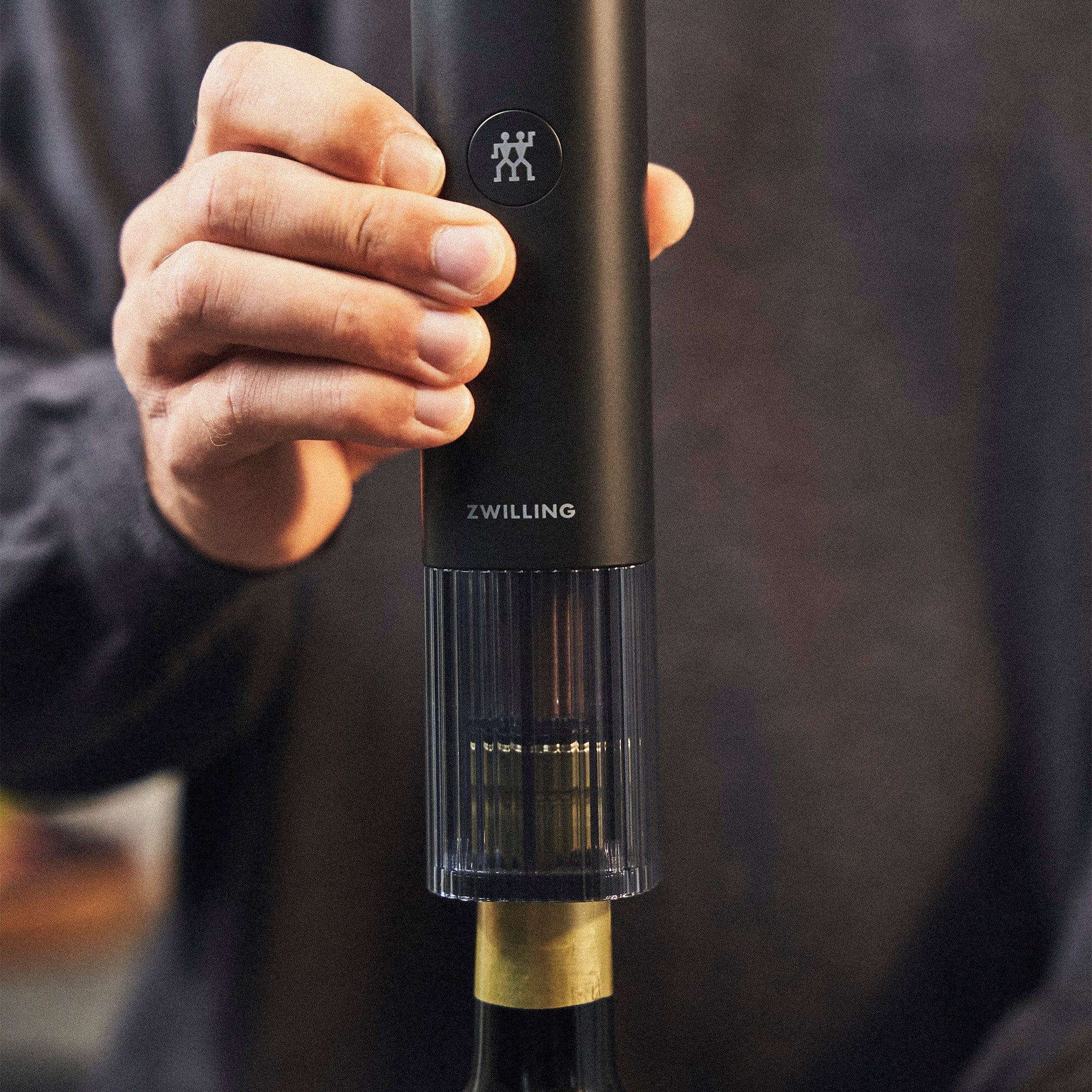 Zwilling Enfinigy Electric Wine Bottle Opener - Black - Image 5