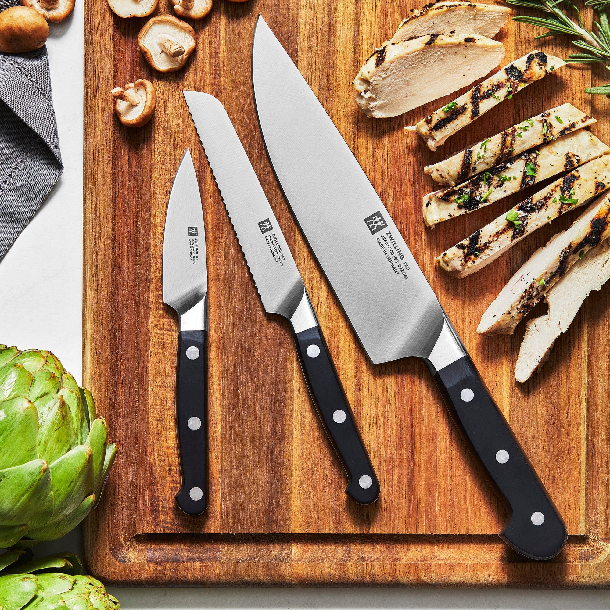 Zwilling Pro 3-pc Starter Knife Set - Image 2