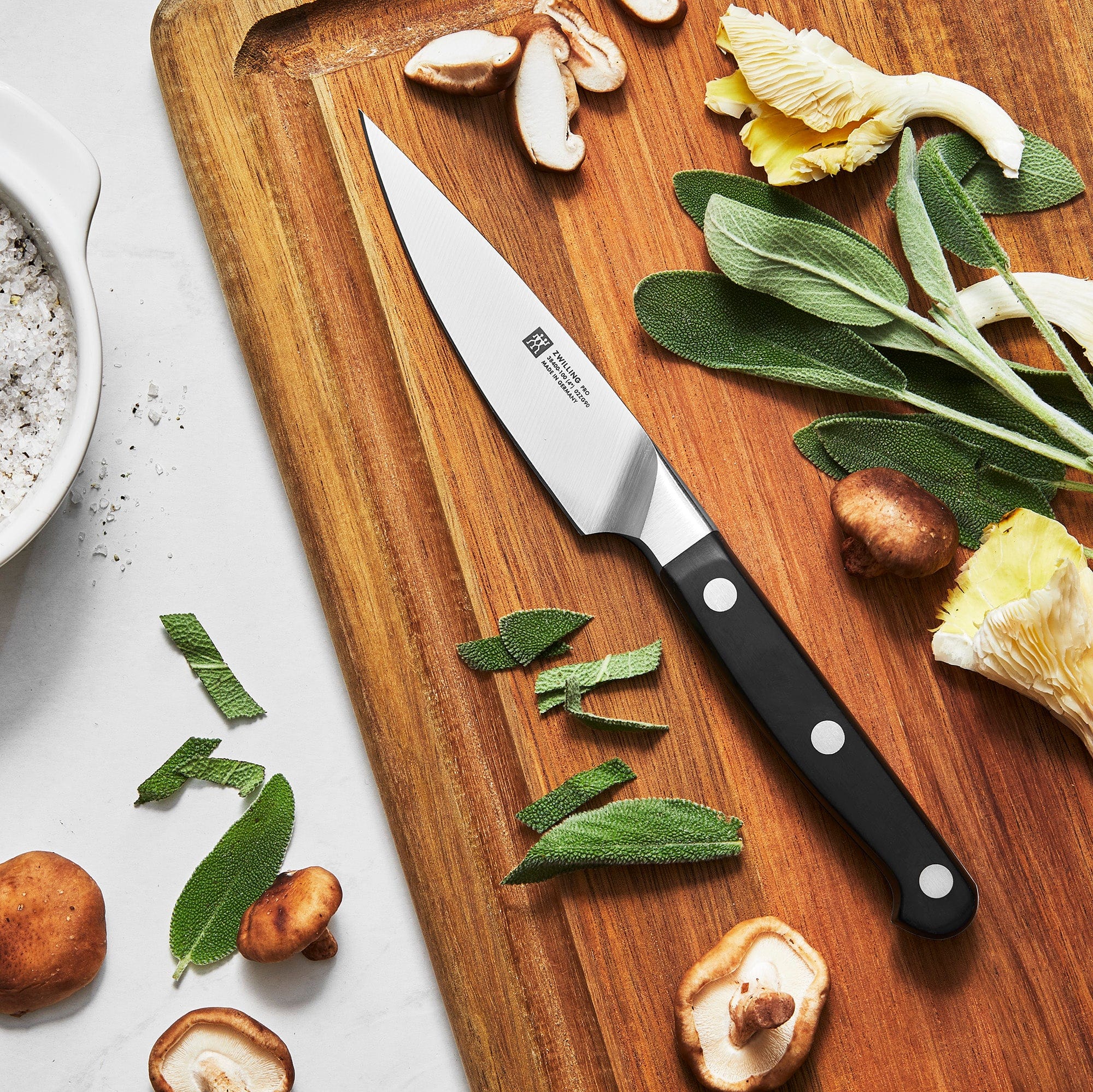 Zwilling Pro 4-inch Paring Knife - Image 3