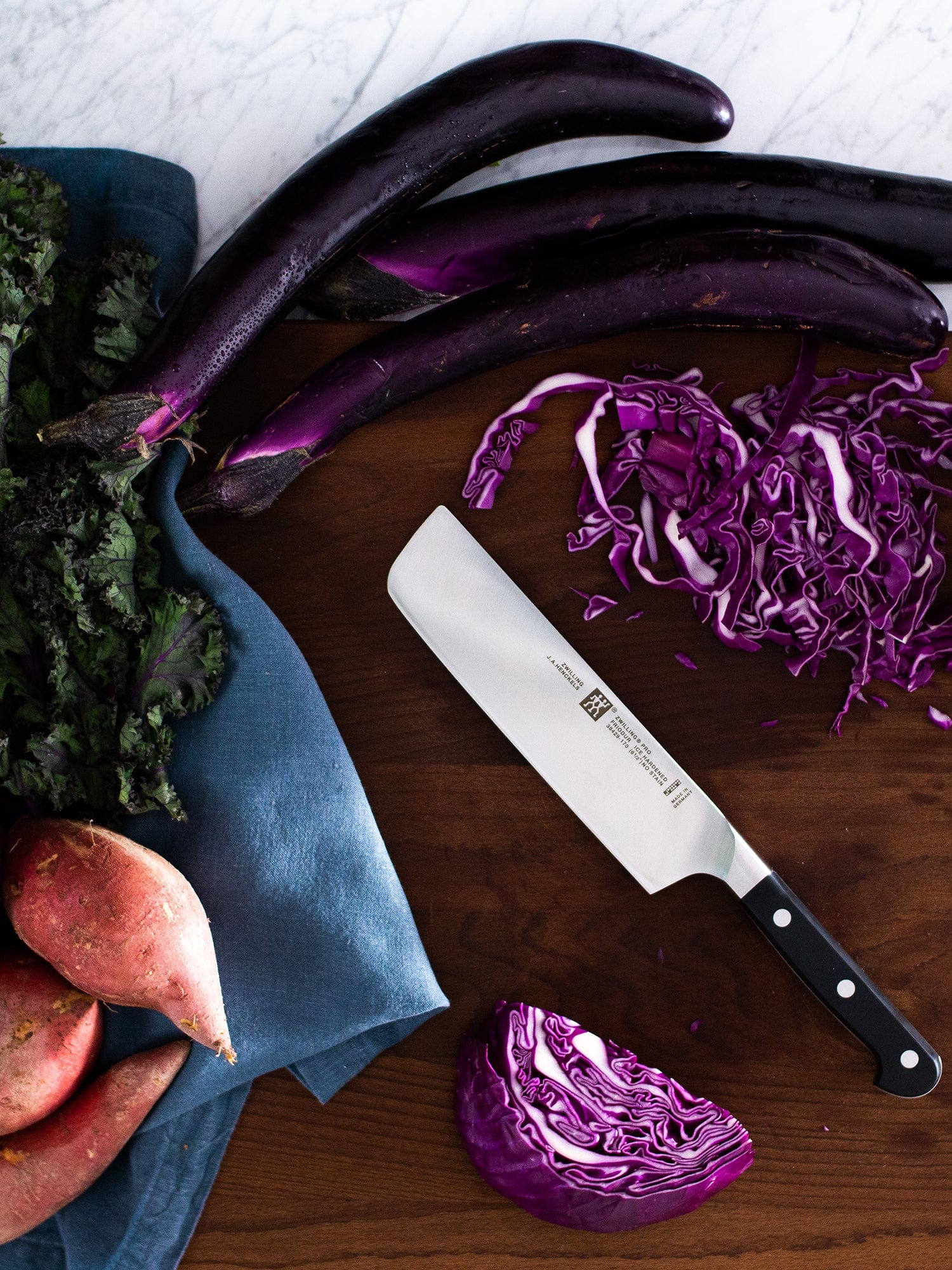 Zwilling Pro 6.5-inch Nakiri Knife - Image 3