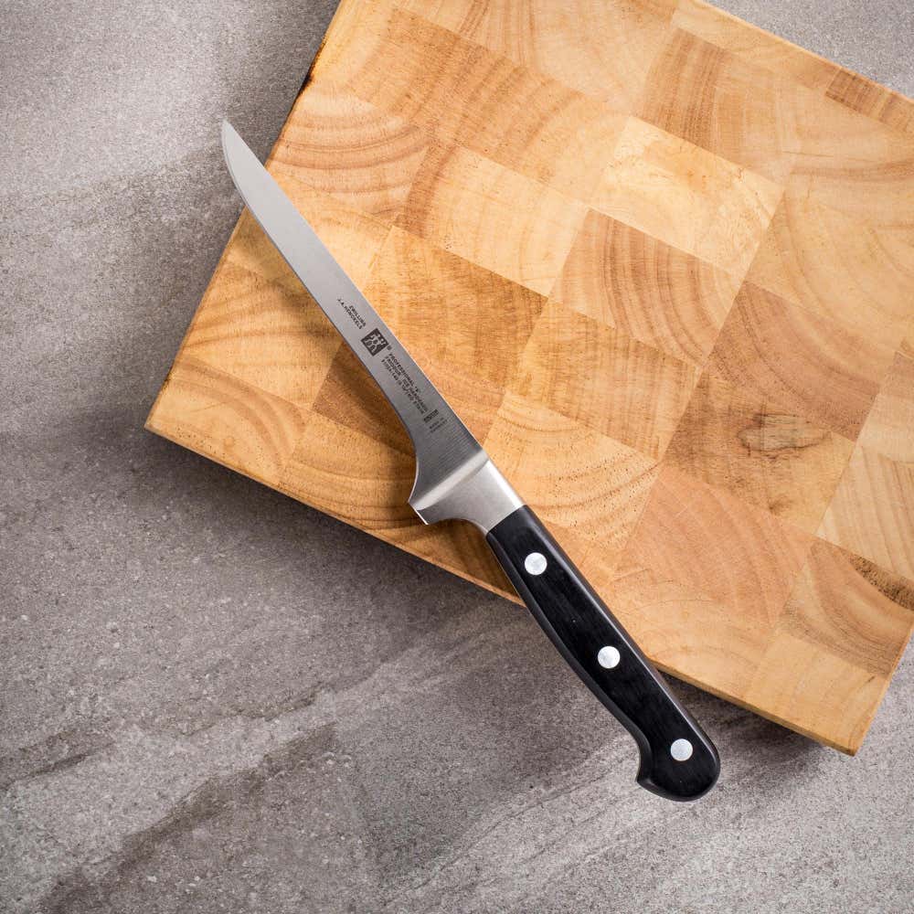 Zwilling Professional "S" 5.5-inch Flexible Boning Knife - Image 2