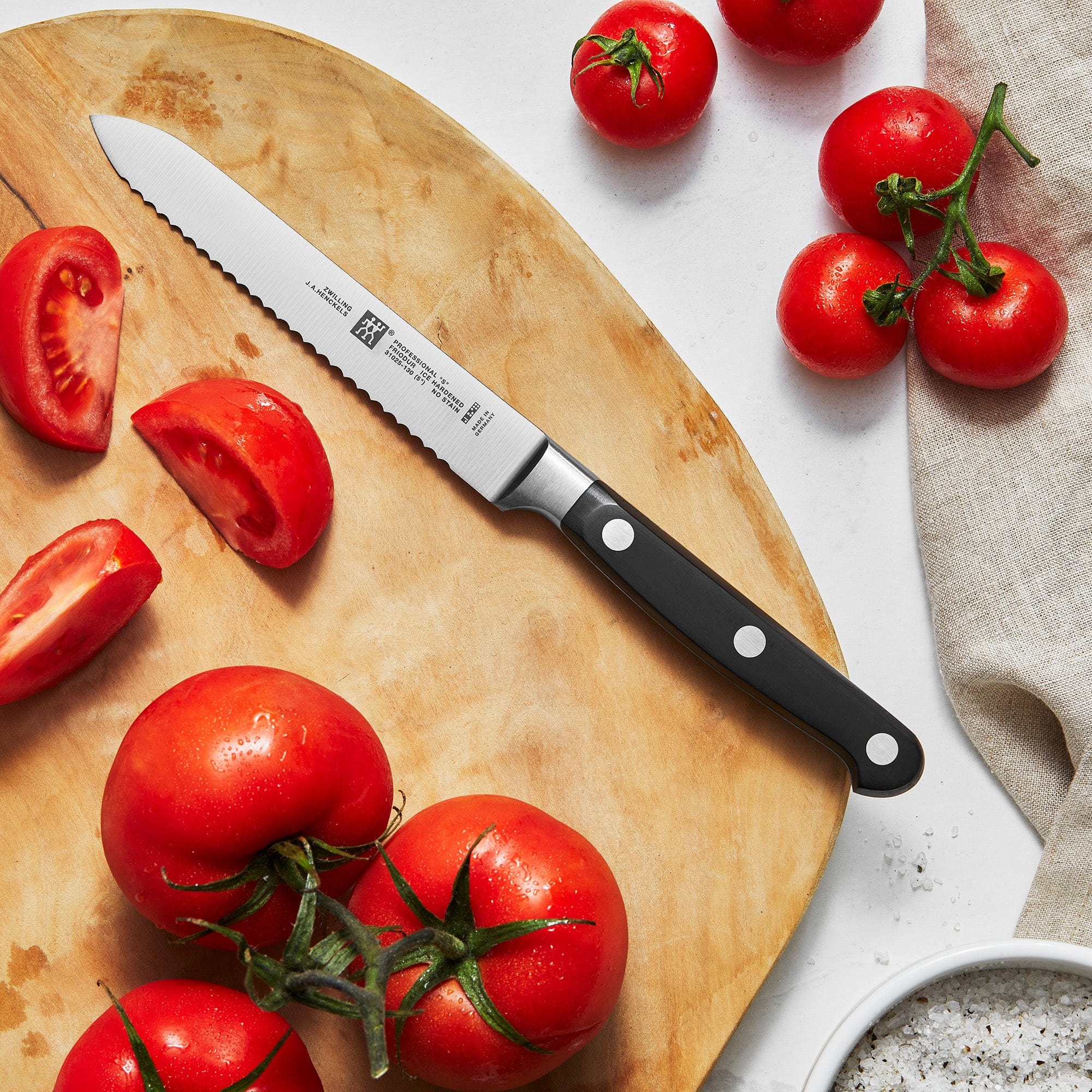 Zwilling Professional S Knife Set with Block, Chefs Knife, Serrated Utility Knife, 7 Piece, Bamboo - Image 6