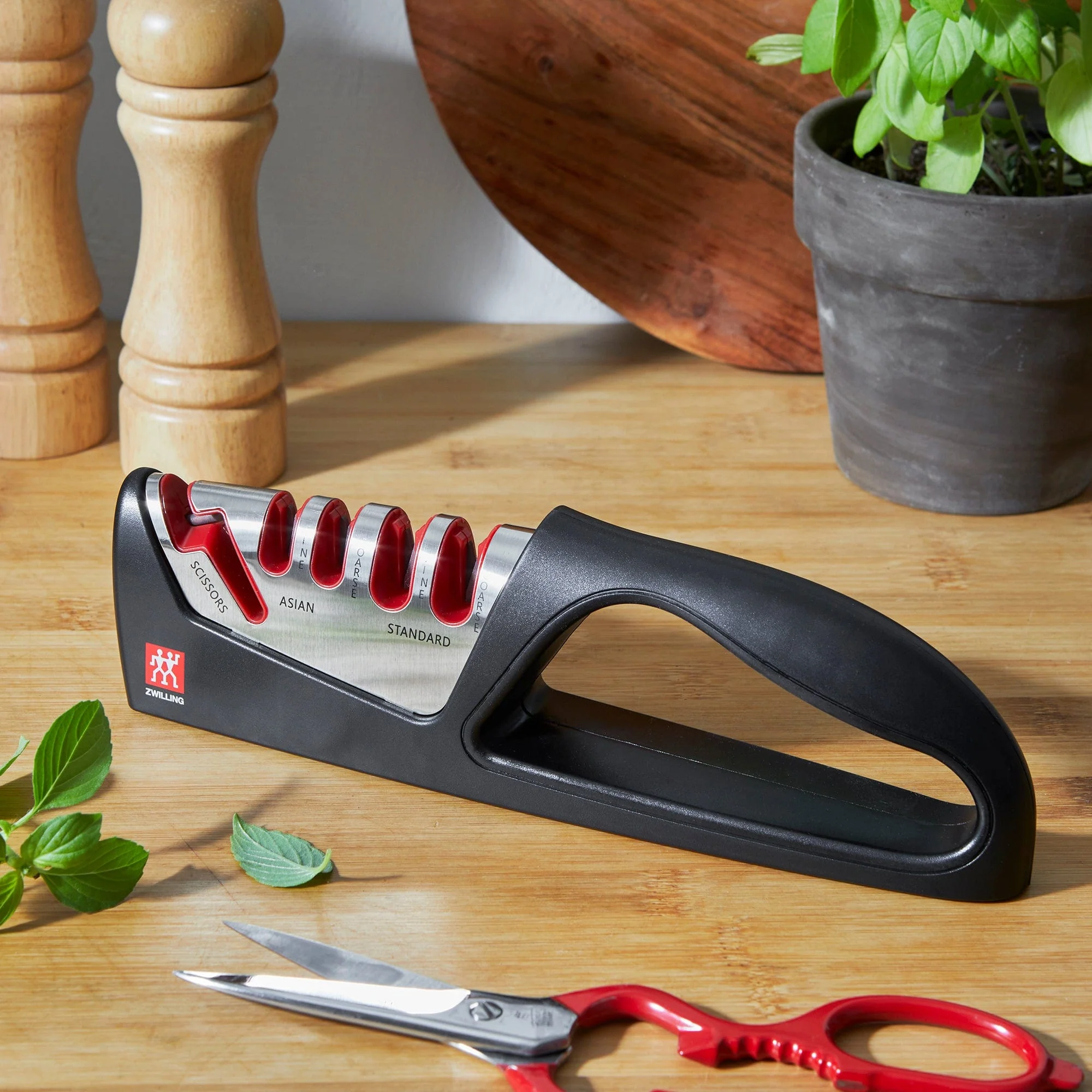 Zwilling Razor-Sharp 4-Stage Pull Through Knife Sharpener with Shear Sharpener, German Engineered - Image 3