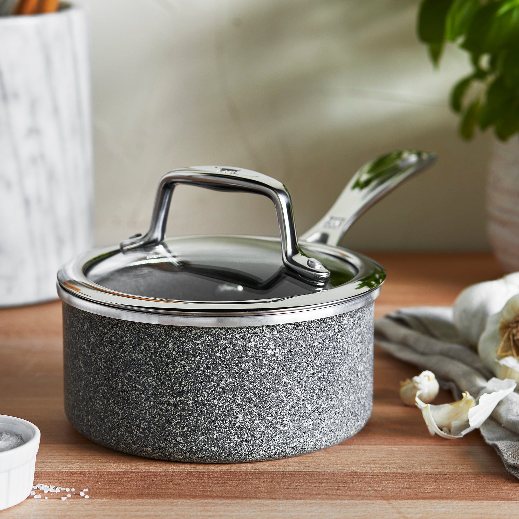 Zwilling Vitale 1-qt Aluminum Nonstick Saucepan with Lid - Image 6